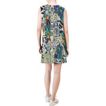 Load image into Gallery viewer, copy Sleeveless Round Neck Shift Dress (Model D51)