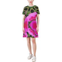 Load image into Gallery viewer, copy Short-Sleeve Round Neck A-Line Dress (Model D47)